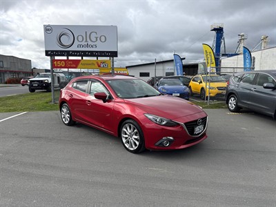 2014 Mazda Axela