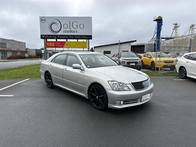 2004 Toyota Crown