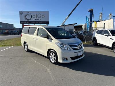 2013 Toyota Alphard